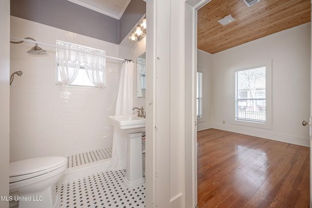 1209 Calhoun Street, Ocean Springs, MS 39564