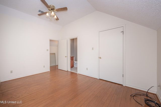 1209 Calhoun Street, Ocean Springs, MS 39564