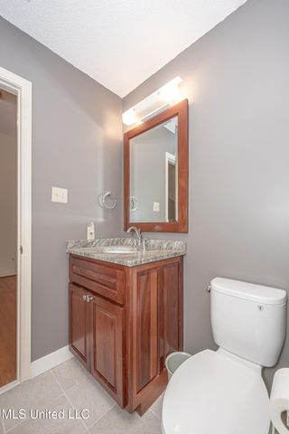 1209 Calhoun Street, Ocean Springs, MS 39564