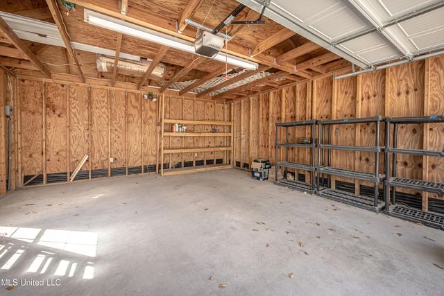 1209 Calhoun Street, Ocean Springs, MS 39564