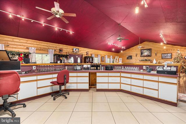 43301 SPINKS FERRY RD, Leesburg, VA 20176