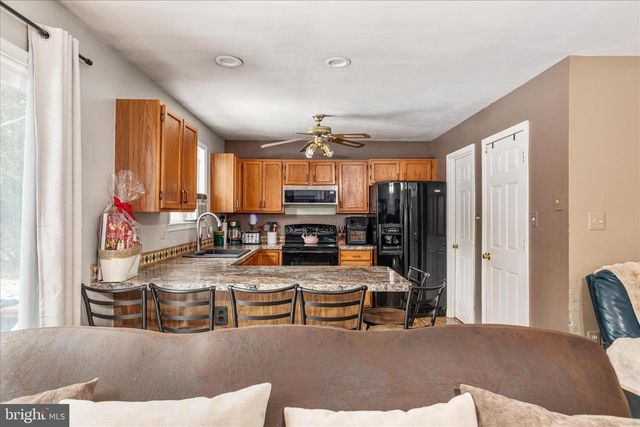 43301 SPINKS FERRY RD, Leesburg, VA 20176