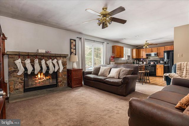 43301 SPINKS FERRY RD, Leesburg, VA 20176