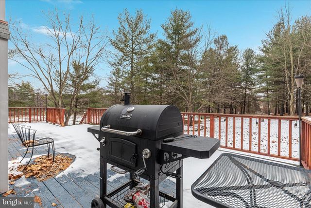 43301 SPINKS FERRY RD, Leesburg, VA 20176