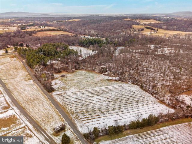 43301 SPINKS FERRY RD, Leesburg, VA 20176