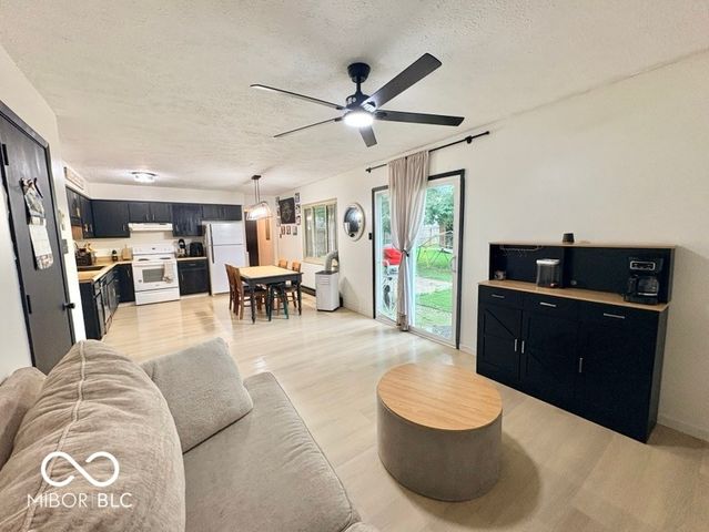 638 Hickory Drive, Danville, IN 46122