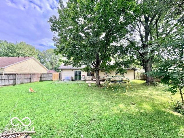 638 Hickory Drive, Danville, IN 46122