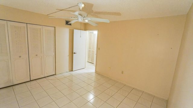 3930 Inverrary Boulevard 303, Lauderhill, FL 33319