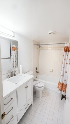 3930 Inverrary Boulevard 303, Lauderhill, FL 33319