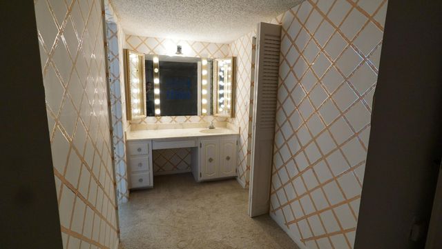 3930 Inverrary Boulevard 303, Lauderhill, FL 33319
