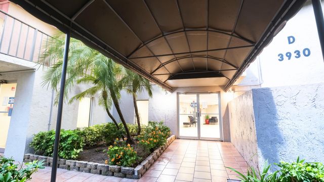 3930 Inverrary Boulevard 303, Lauderhill, FL 33319