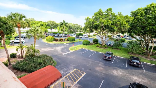 3930 Inverrary Boulevard 303, Lauderhill, FL 33319