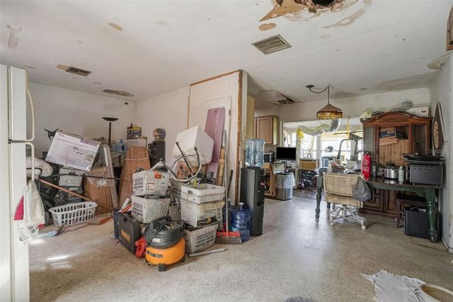 260 LONGWOOD DRIVE, Osteen, FL 32764