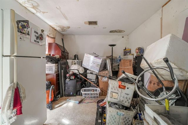 260 LONGWOOD DRIVE, Osteen, FL 32764