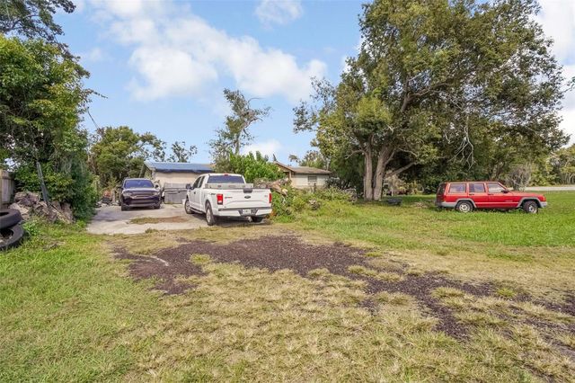 260 LONGWOOD DRIVE, Osteen, FL 32764