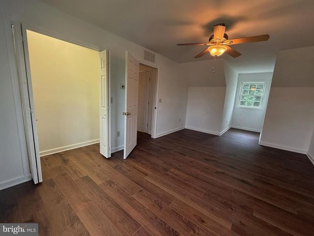 203 HONEYSUCKLE RD, Nottingham, PA 19362