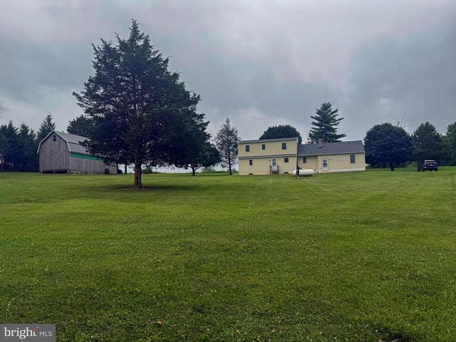 203 HONEYSUCKLE RD, Nottingham, PA 19362