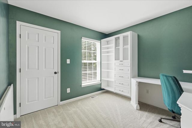 46073 TREFOIL LN, Sterling, VA 20166