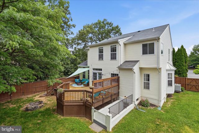46073 TREFOIL LN, Sterling, VA 20166