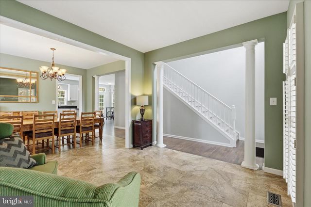 46073 TREFOIL LN, Sterling, VA 20166