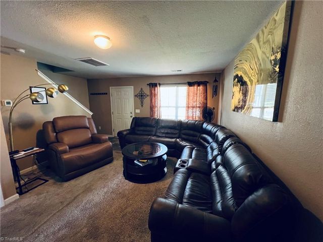 1578 Zeverly Street, Winston-salem, NC 27127
