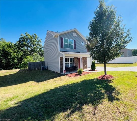 1578 Zeverly Street, Winston-salem, NC 27127