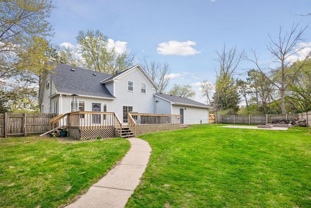 14212 Prairie Road NW, Andover, MN 55304