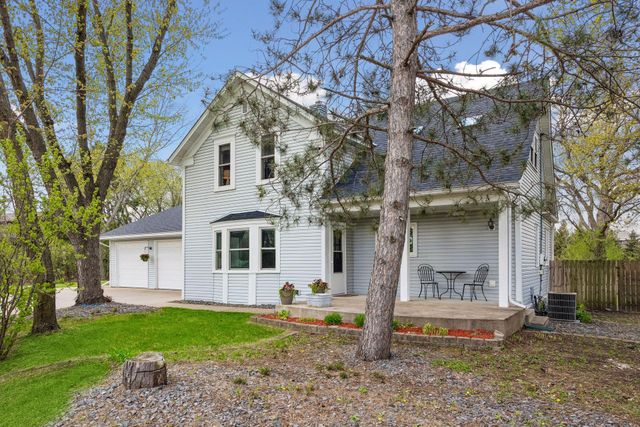 14212 Prairie Road NW, Andover, MN 55304