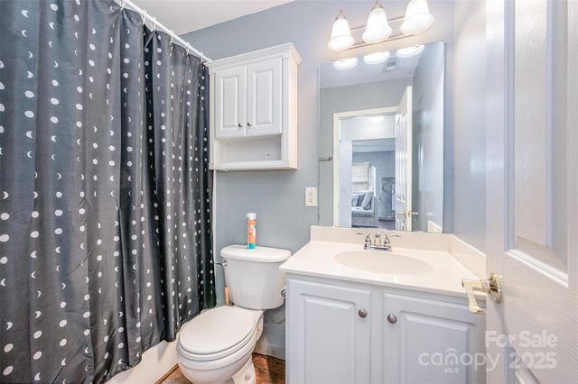 9734 Kennerly Cove Court, Charlotte, NC 28269