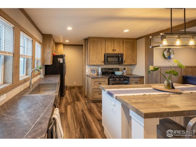 58736 County Road 23, Carr, CO 80612