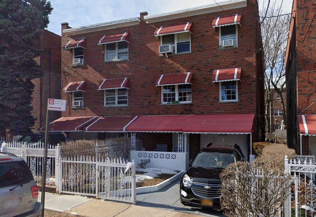 3229 Lurting Avenue, Bronx, NY 10469