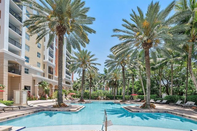 17150 N Bay Rd 2619, Sunny Isles Beach, FL 33160