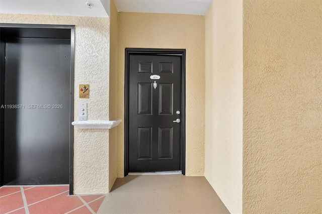 17150 N Bay Rd 2619, Sunny Isles Beach, FL 33160