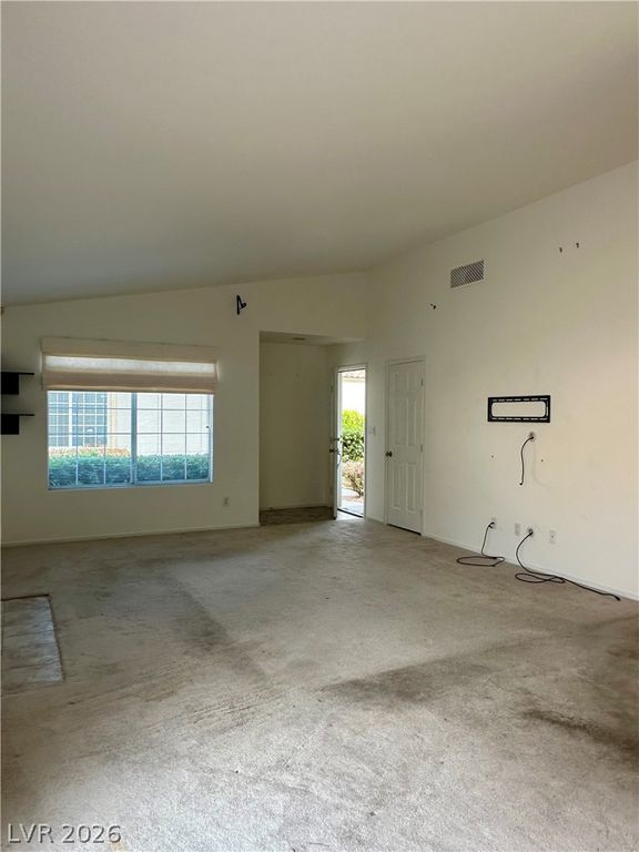 5424 Tassara Way 103, Las Vegas, NV 89108 — photo 5