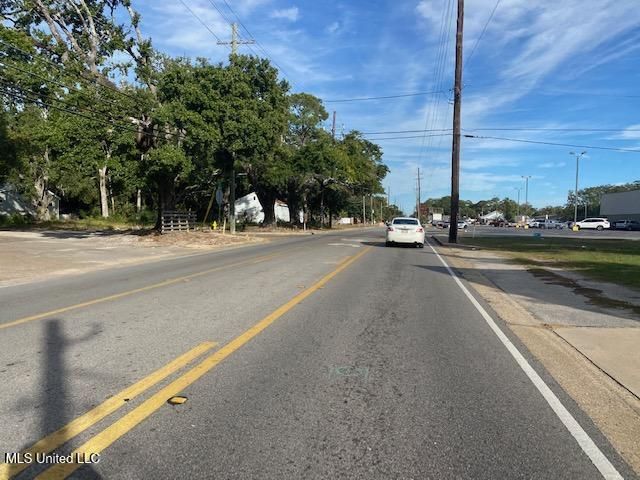1728 Ingalls Avenue, Pascagoula, MS 39567