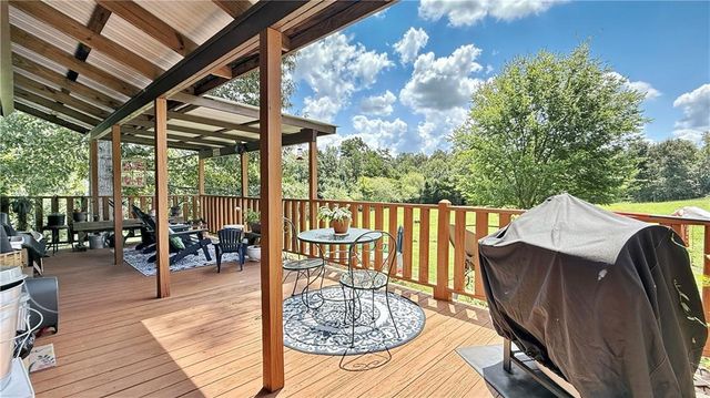 527 Beason Road SE, Calhoun, GA 30701