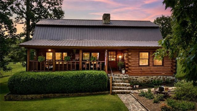 527 Beason Road SE, Calhoun, GA 30701