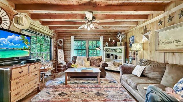 527 Beason Road SE, Calhoun, GA 30701
