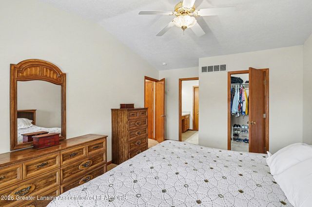 13599 Honeylocust Drive, Dewitt, MI 48820