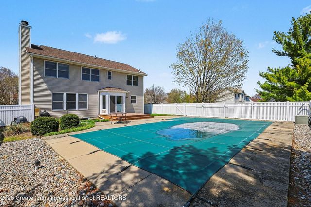 13599 Honeylocust Drive, Dewitt, MI 48820