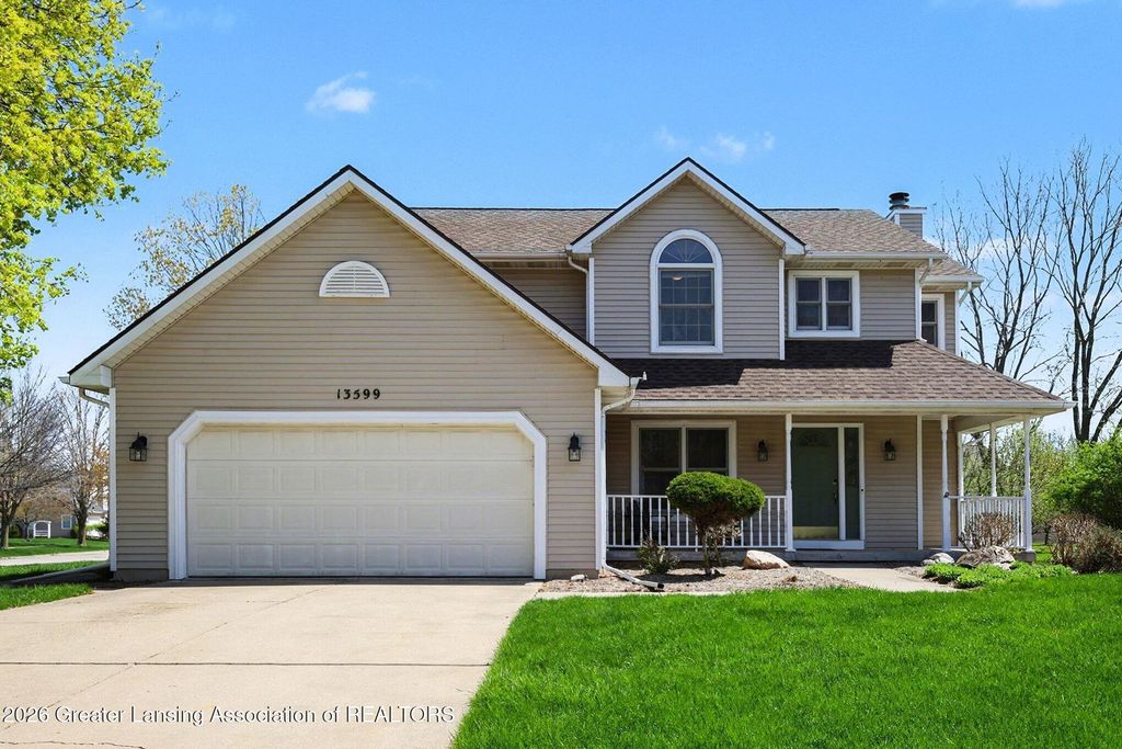 13599 Honeylocust Drive, Dewitt, MI 48820