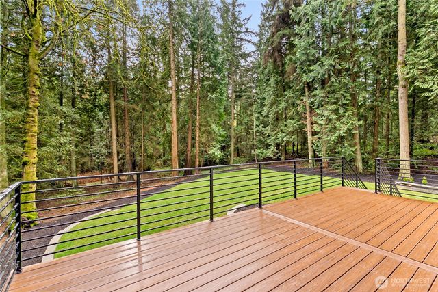 22911 57th Avenue NW, Woodinville, WA 98072