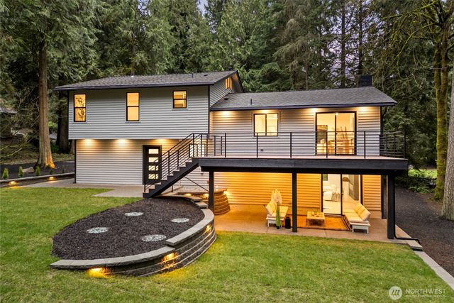 22911 57th Avenue NW, Woodinville, WA 98072