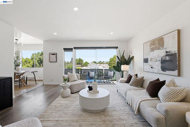 243 Castro St, San Leandro, CA 94577