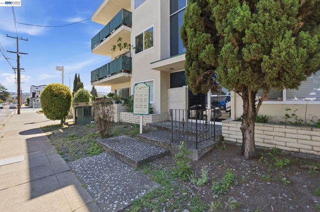 243 Castro St, San Leandro, CA 94577