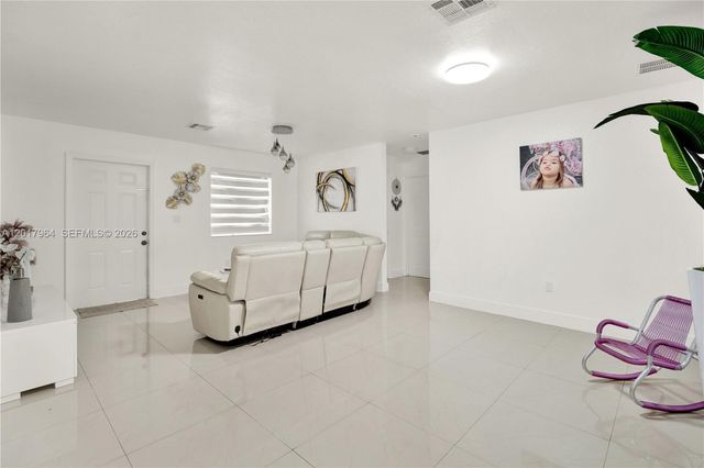 28424 SW 135th Ave, Homestead, FL 33033