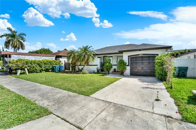 28424 SW 135th Ave, Homestead, FL 33033