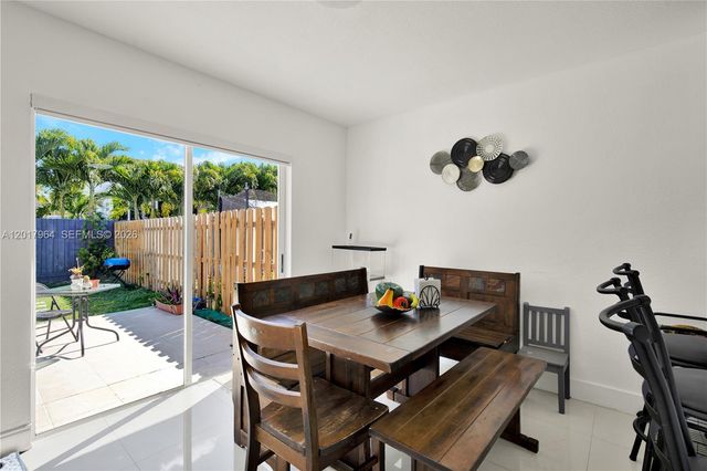 28424 SW 135th Ave, Homestead, FL 33033
