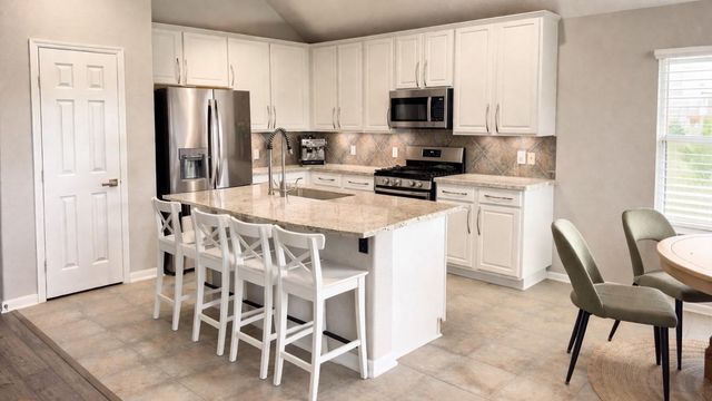 19403 Wildwood Dale Lane, Spring, TX 77379