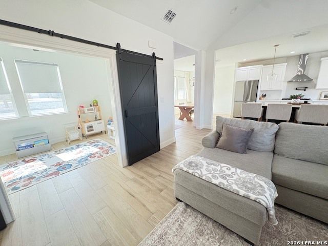 109 W Medium Meadow, Lytle, TX 78052